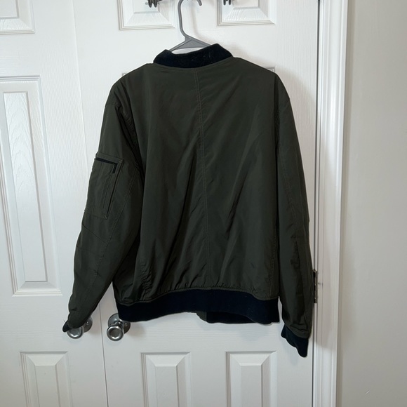 American Eagle Bomber jacket- olive green - Picture 3 of 4